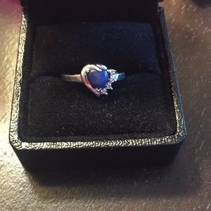 Starburst Sapphire Ring 10k white gold
